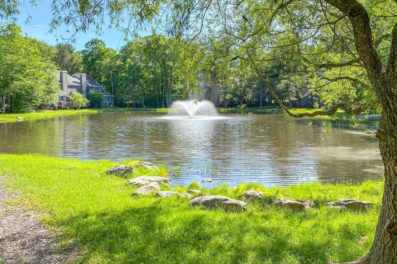 Lake Harmony Townhome Less Than 1 Mi To Jack Frost! Екстер'єр фото